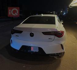ئاکورا TLX